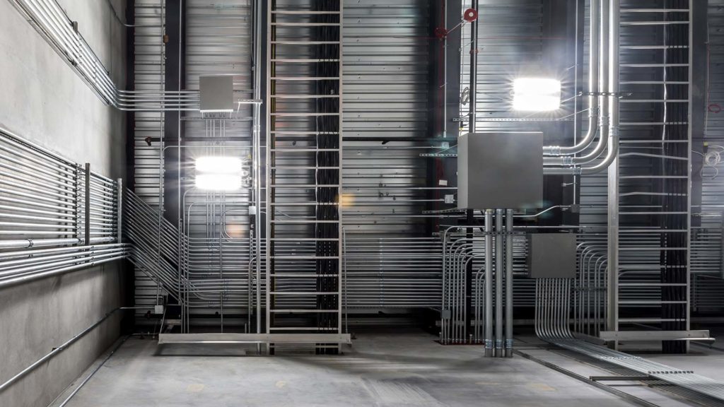 Industrieelektrik für Produktionshalle